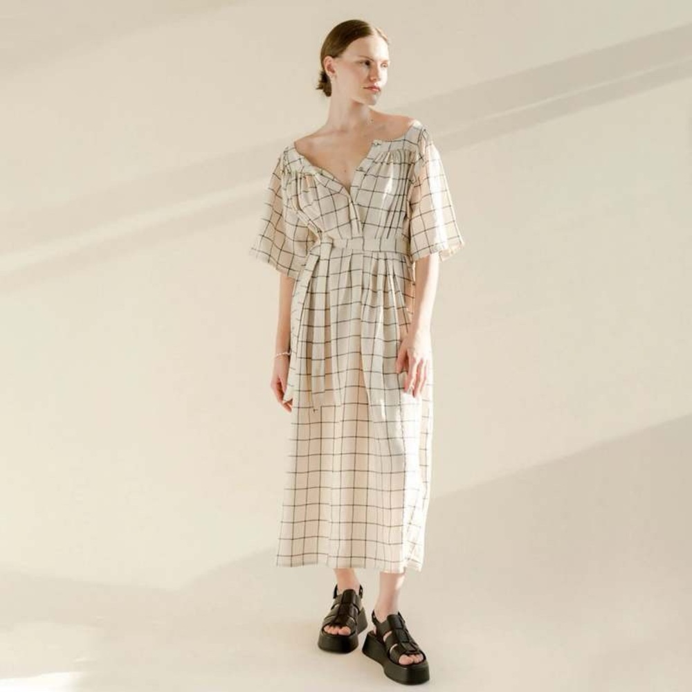 A Bronze Age Bonjour Linen Grid Dress Size‎ XS